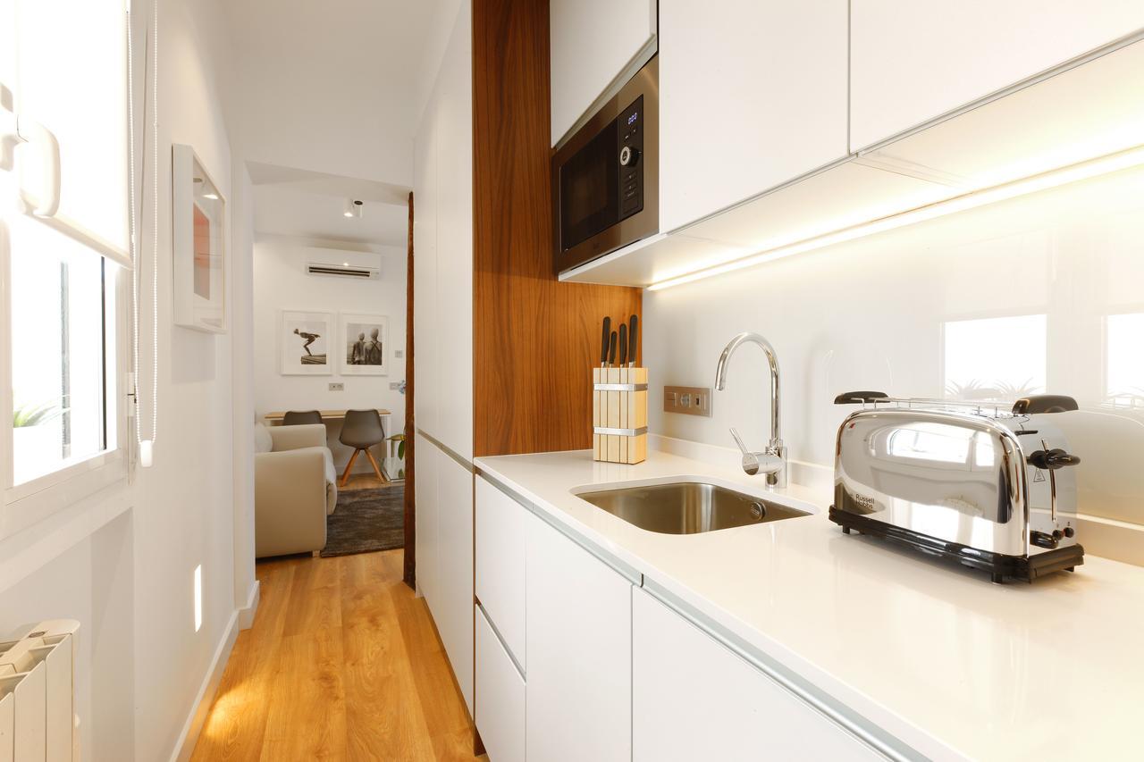 Angel Square Apartment Madrid Exterior photo